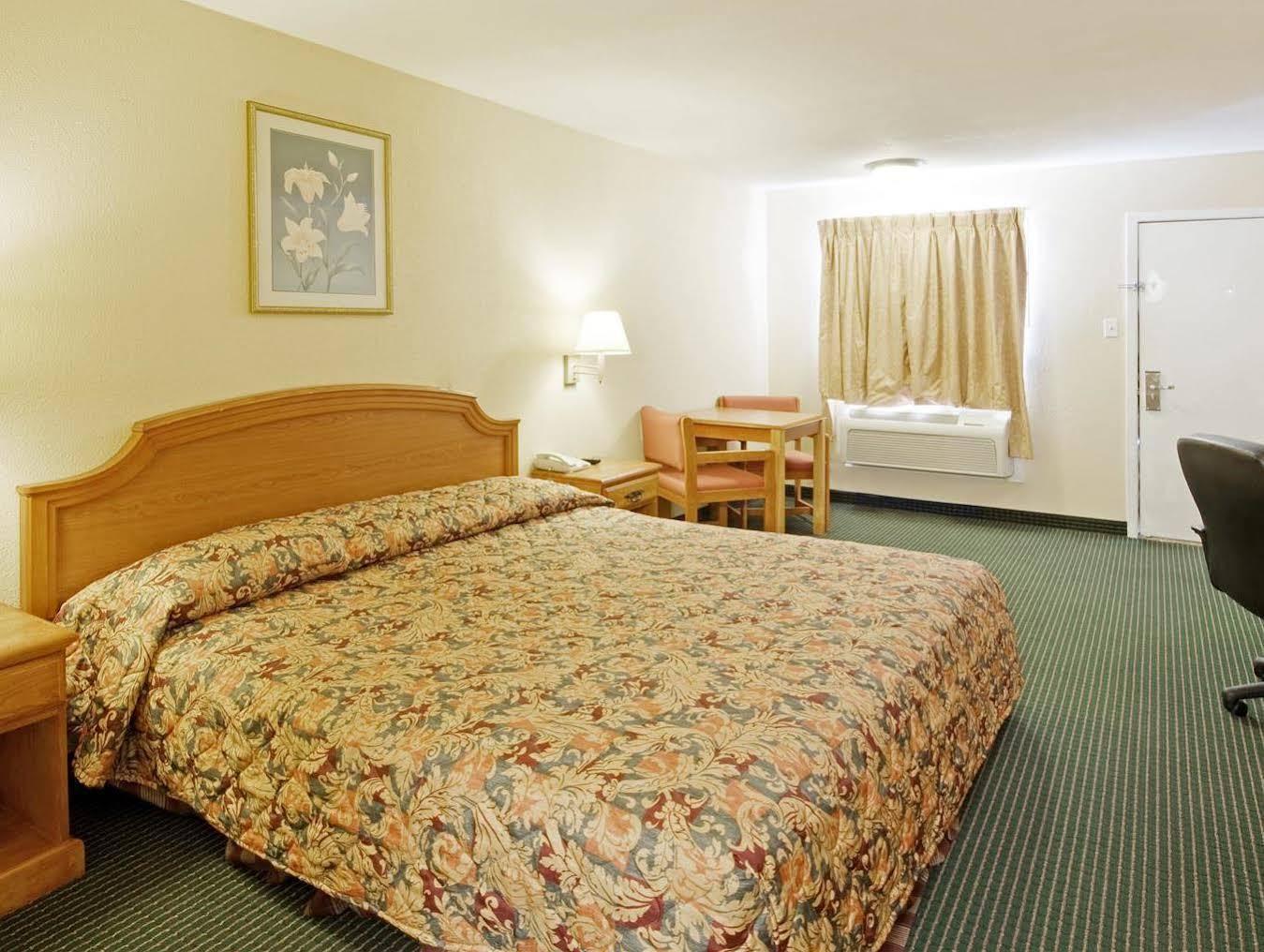 Americas Best Value Inn Gainesville Tx Exteriér fotografie