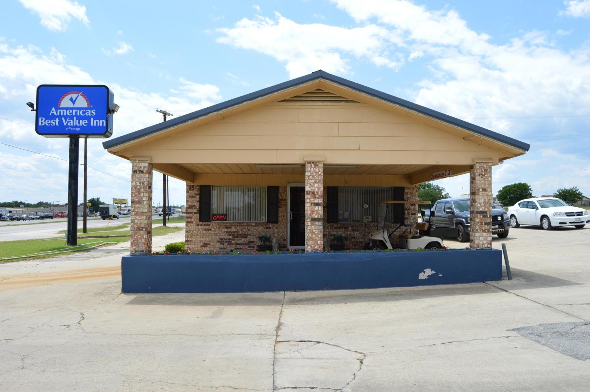 Americas Best Value Inn Gainesville Tx Exteriér fotografie